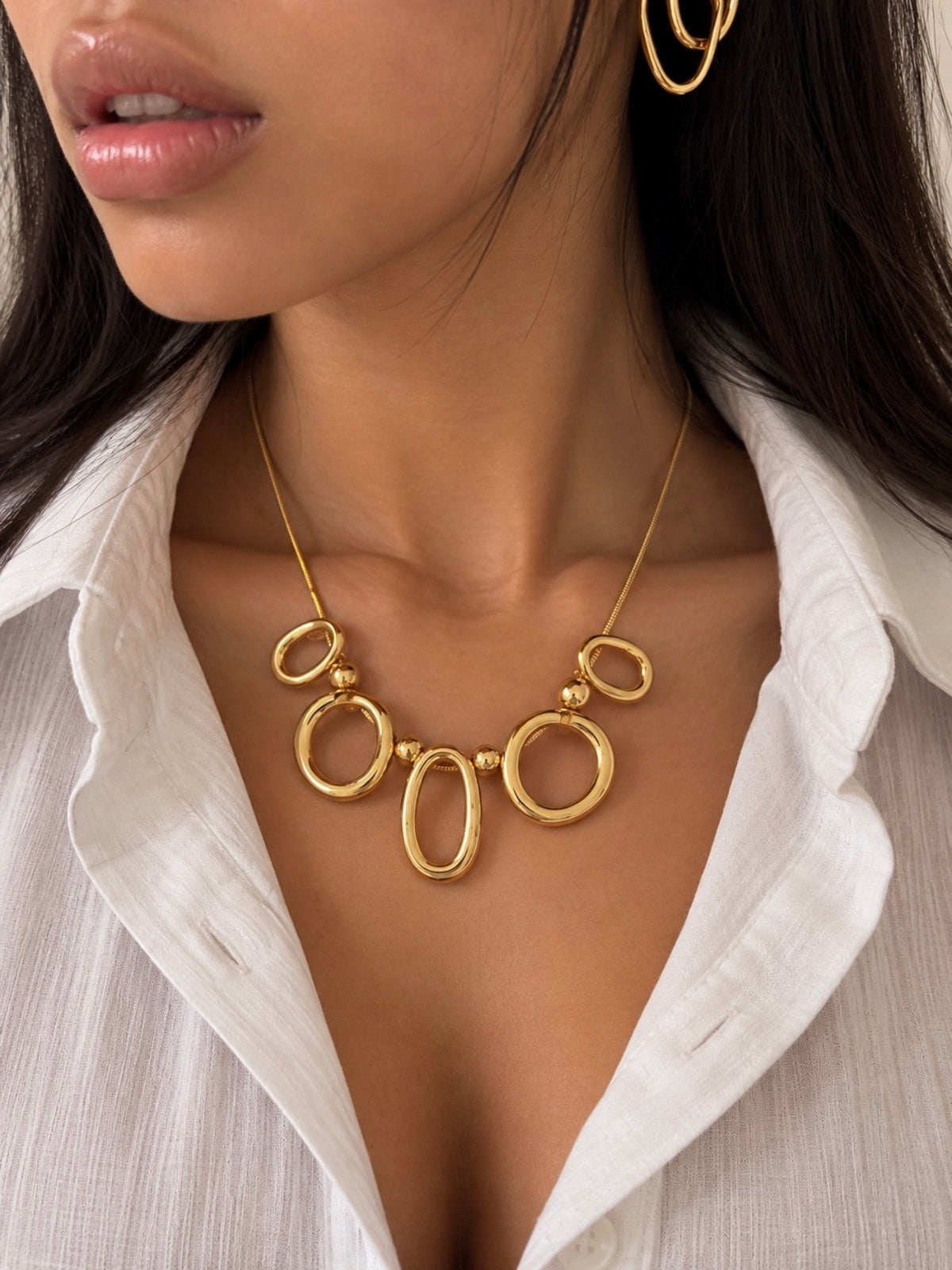 ORBIT NECKLACE
